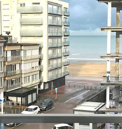 Leonie Met Zeezicht Appartement *